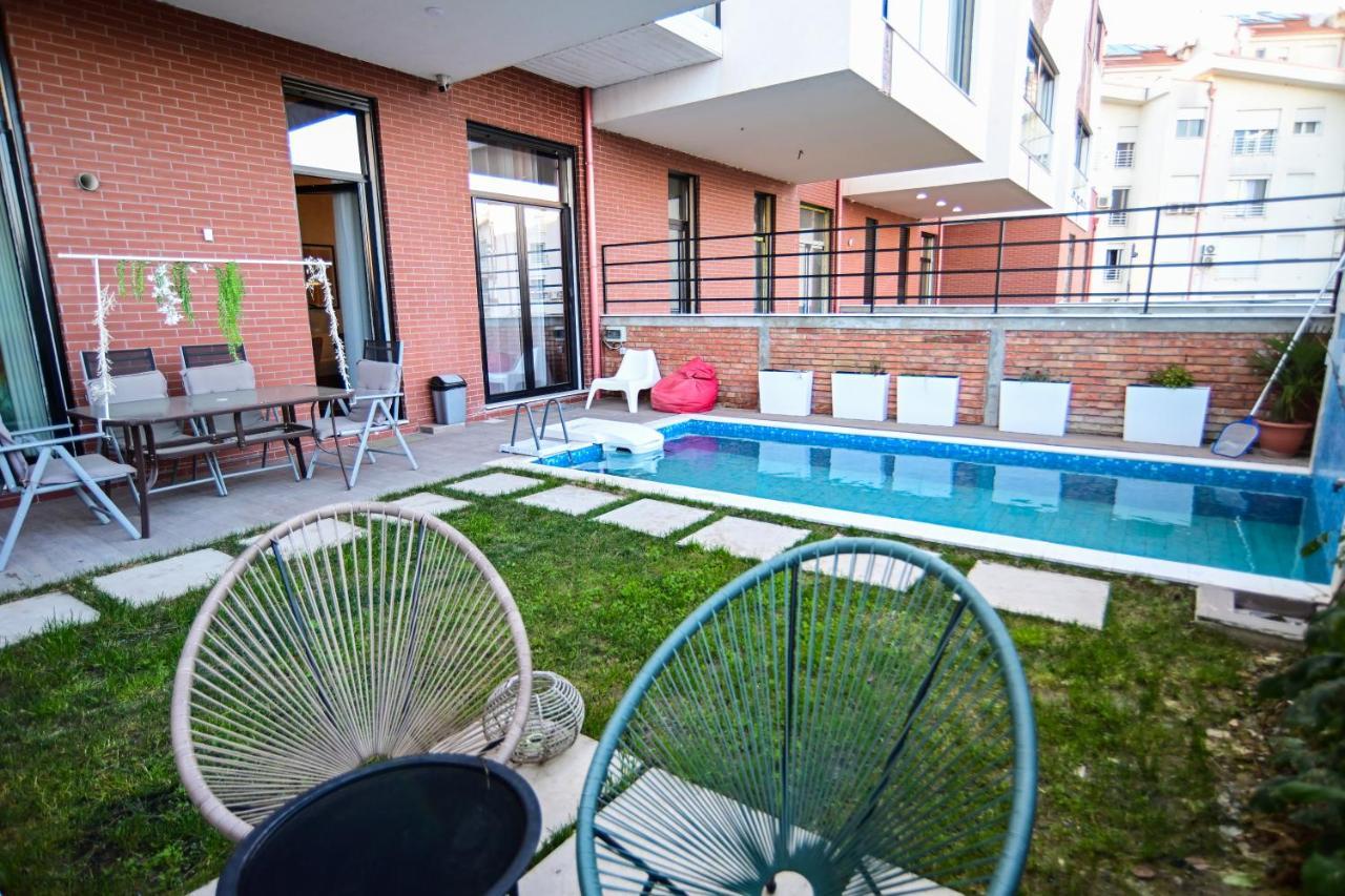 Stylish Two Bedroom House With Private Pool Tirana Eksteriør billede